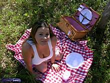 annieTh16092012_02.jpg