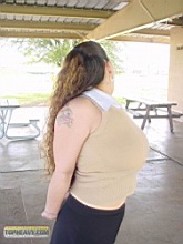 lucyTH09082009_01.jpg
