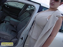 lucyTH04072010_02.jpg
