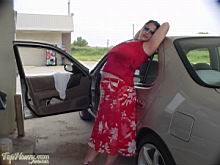 lucyTH03072011_04.jpg