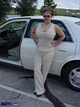 lucyTH15072012_04.jpg