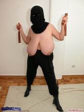 maxiTHpreload_045.jpg
