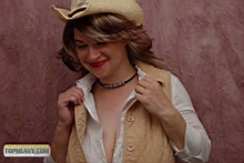 suzanneTH13122009_01.jpg