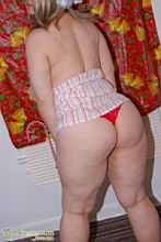 suzanneTH27112011_04.jpg